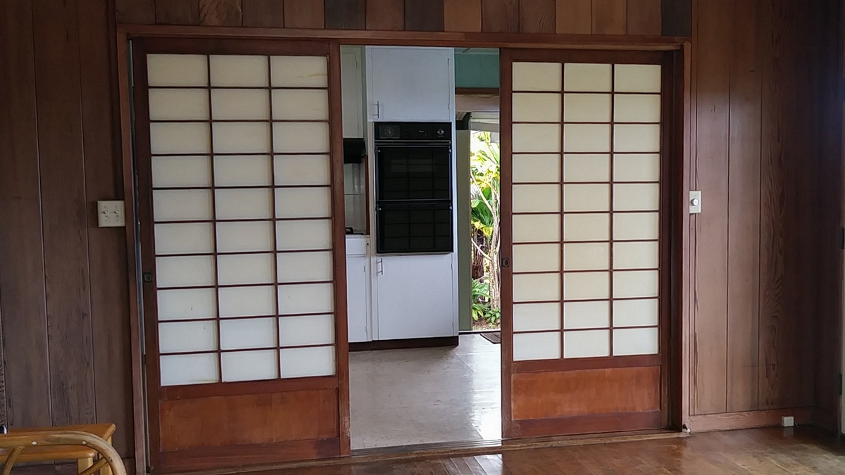 2 shoji doors